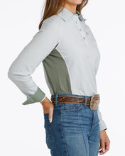 Load image into Gallery viewer, Cinch Womens L/S HYBRID GREEN