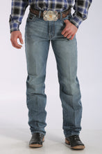 Load image into Gallery viewer, CINCH MEN'S LOOSE FIT BLACK LABEL 2.0 JEAN - MEDIUM STONEWASH