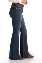 Load image into Gallery viewer, WOMEN'S HANNAH FLARE LEG - DARK STONEWASH