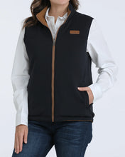 Load image into Gallery viewer, CINCH WOMEN'S REVERSIBLE VEST
