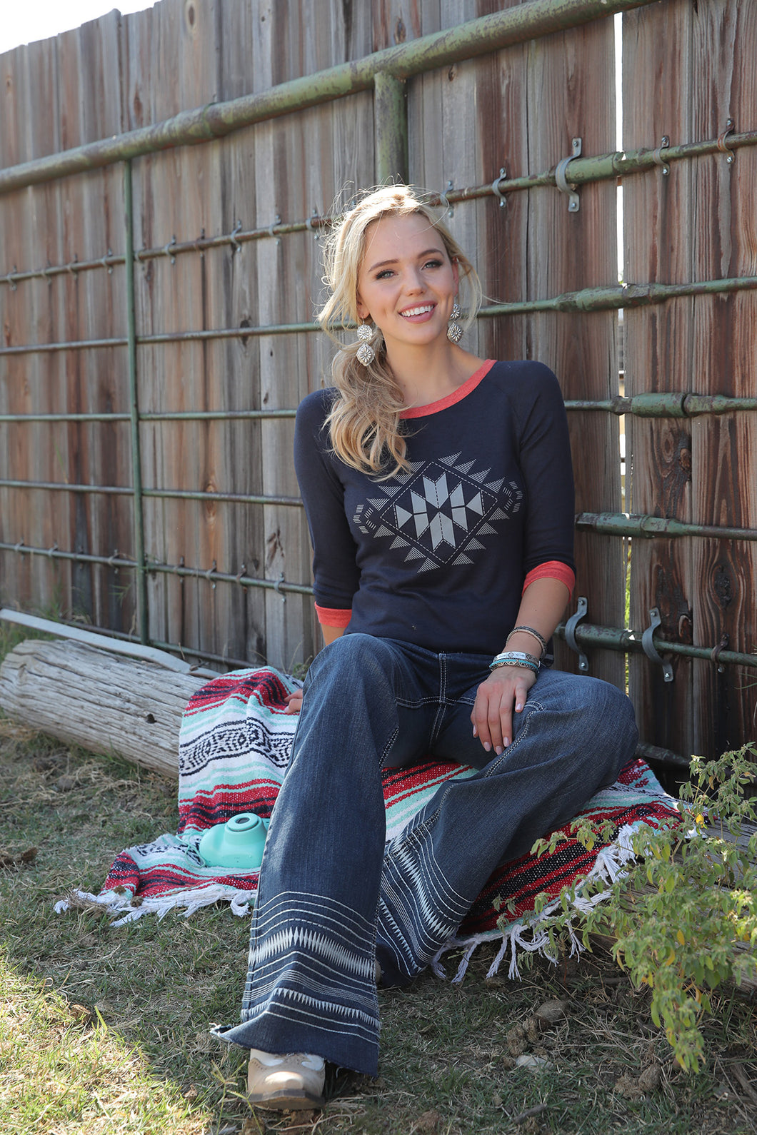 Women's 3/4 Sleeve Raglan Tee - Navy