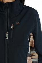 Load image into Gallery viewer, WOMEN&#39;S CONCEALED CARRY BONDED JACKET - NAVY
