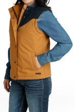 Load image into Gallery viewer, WOMEN&#39;S CONCEALED CARRY BONDED VEST - BROWN/ NAVY
