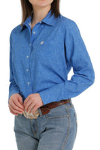 Load image into Gallery viewer, WOMEN&#39;S ARENAFLEX BUTTON-DOWN WESTERN SHIRT - BLUE
