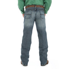 Load image into Gallery viewer, WRANGLER 20X NO.33 RELAXED STRAIGHT LEG JEAN
