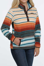 Load image into Gallery viewer, WOMEN&#39;S CINCH MAK9820005 1/2 SNAP PRINTED FLEECE PULLOVER
