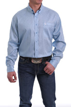 Load image into Gallery viewer, MEN&#39;S LIGHT BLUE AND WHITE GEOMENTRIC PRINT BUTTON DOWN SHIRT
