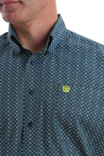 Load image into Gallery viewer, MEN&#39;S NAVY, LIME AND LIGHT BLUE GEOMETRIC LINK PRINT BUTTON-DOWN WESTERN SHIRT
