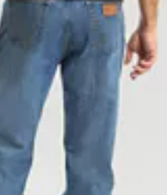 Load image into Gallery viewer, MEN&#39;S WRANGLER® 20X® ACTIVE FLEX RELAXED FIT JEAN IN ADMIRAL BLUE
