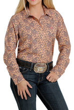Load image into Gallery viewer, WOMEN&#39;S ARENAFLEX BUTTON-DOWN WESTERN SHIRT - SALMON
