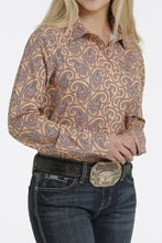 Load image into Gallery viewer, WOMEN&#39;S ARENAFLEX BUTTON-DOWN WESTERN SHIRT - SALMON
