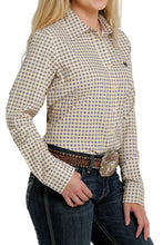 Load image into Gallery viewer, WOMEN&#39;S ARENAFLEX BUTTON-DOWN WESTERN SHIRT - YELLOW

