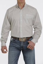 Load image into Gallery viewer, MEN&#39;S GEOMETRIC PRINT BUTTON-DOWN WESTERN SHIRT - KHAKI/WHITE
