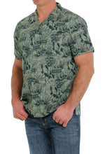 Load image into Gallery viewer, MEN&#39;S CACTUS PRINT SHORT SLEEVE CAMP SHIRT - GREEN
