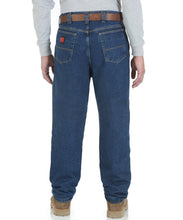 Load image into Gallery viewer, WRANGLER MEN&#39;S RIGGS WORKWEAR LINED RELAXED FIT JEAN

